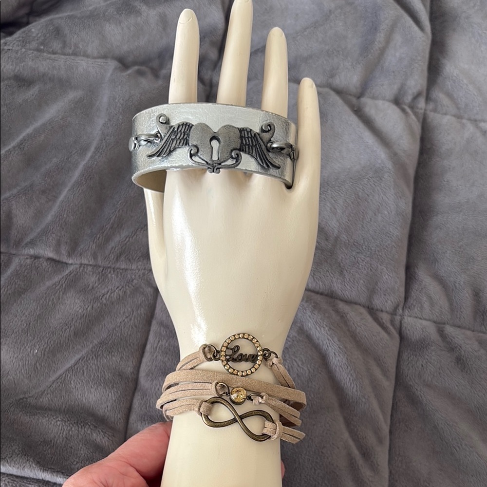 Two bracelets, one customizable! - Picture 13 of 14